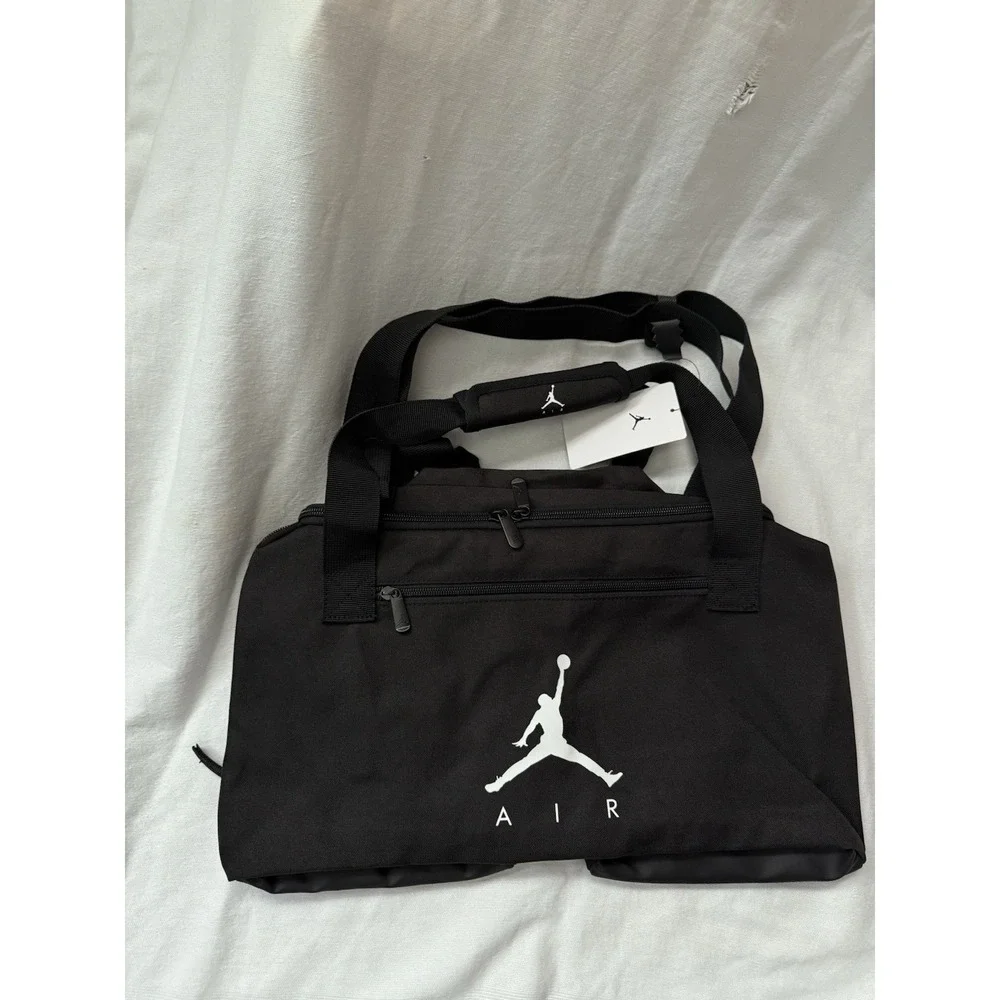 NEW Nike Air Jordan Jumpman Duffle Bag Black & White Size Small # SM0744-023